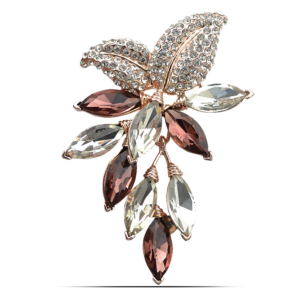 Full diamond Austrian crystal brooch - AmiraMart