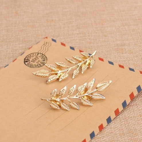 Leaf collar needle leaf brooch - AmiraMart