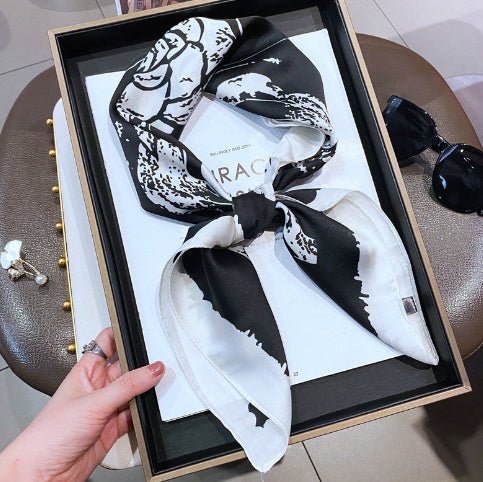 Black And White Floral Scarf - AmiraMart