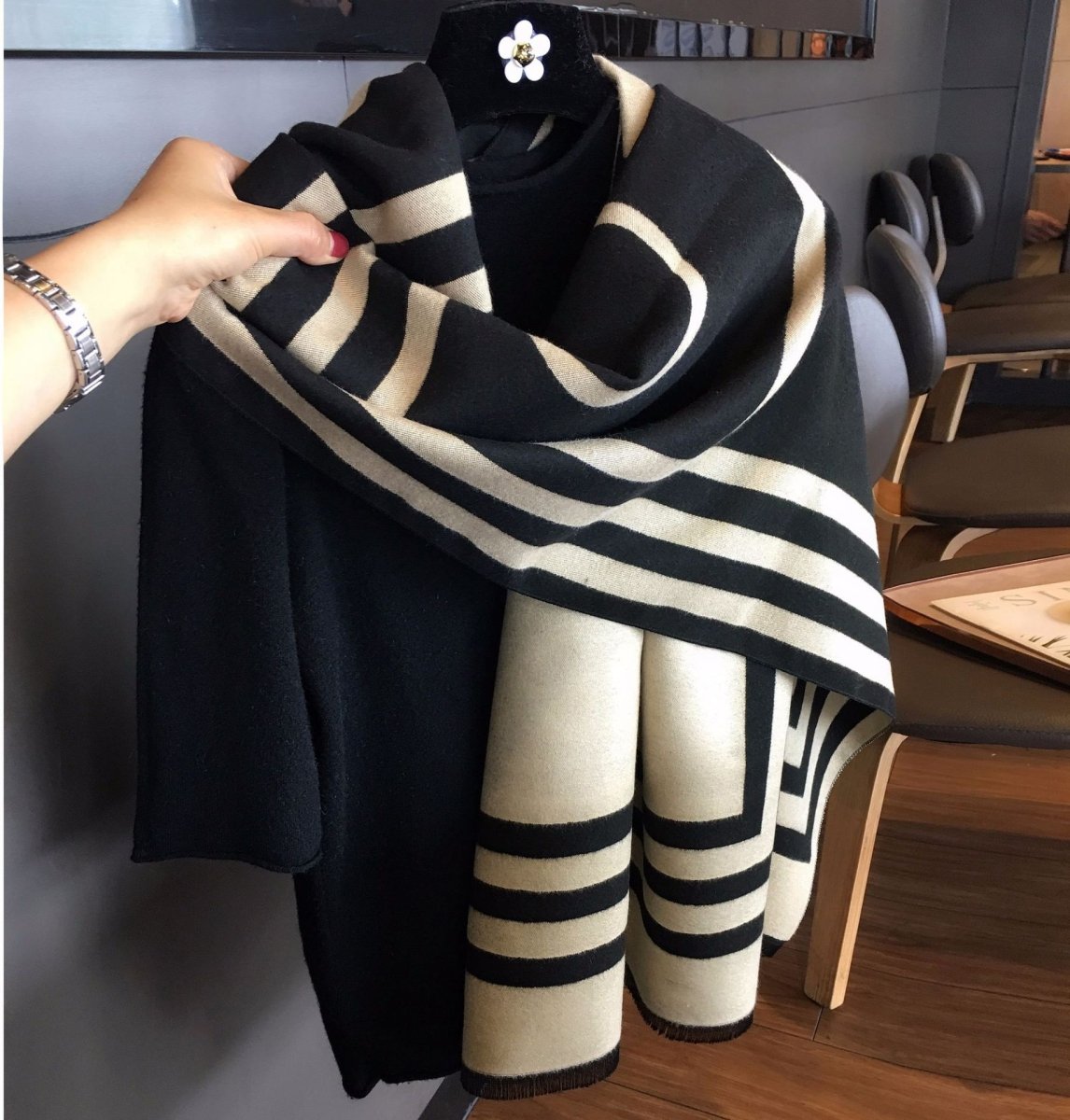 Bow Double - sided Scarf - AmiraMart