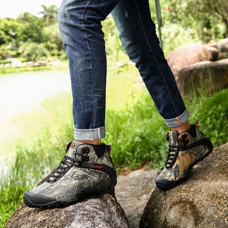 Camouflage Outdoor Climbing Boots - AmiraMart