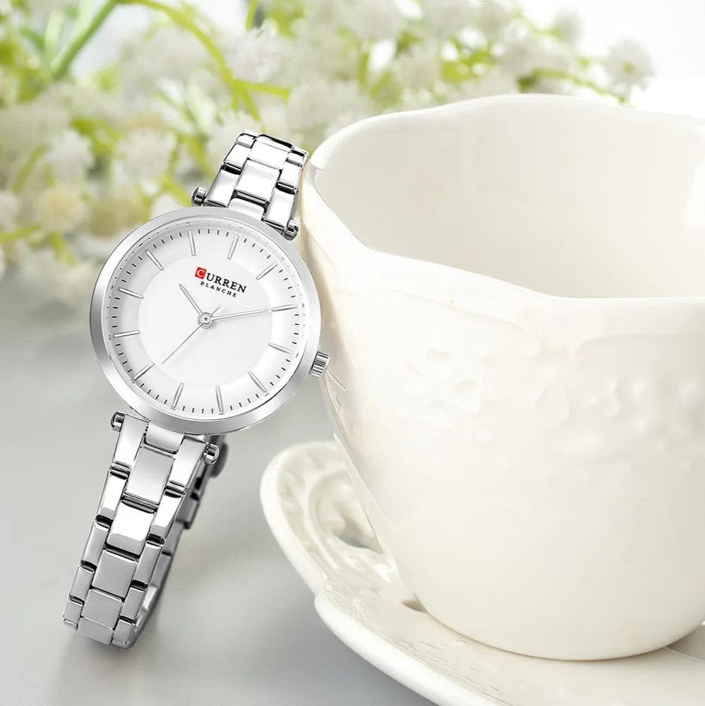 Casual Fashion Women's Quartz Watch - AmiraMart