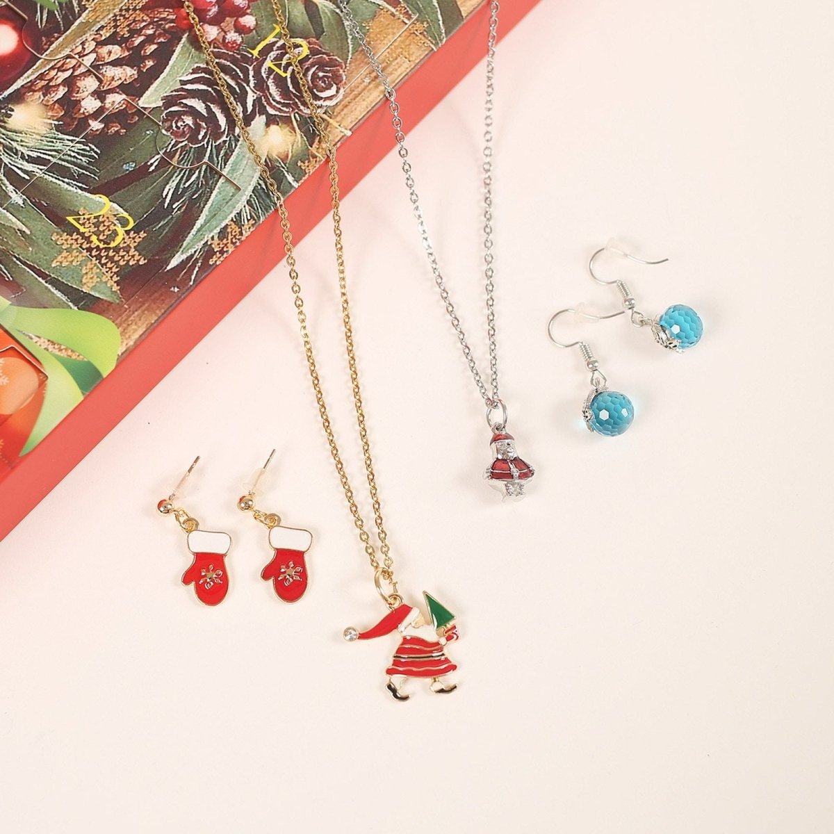 Christmas Earrings Gift Set - AmiraMart