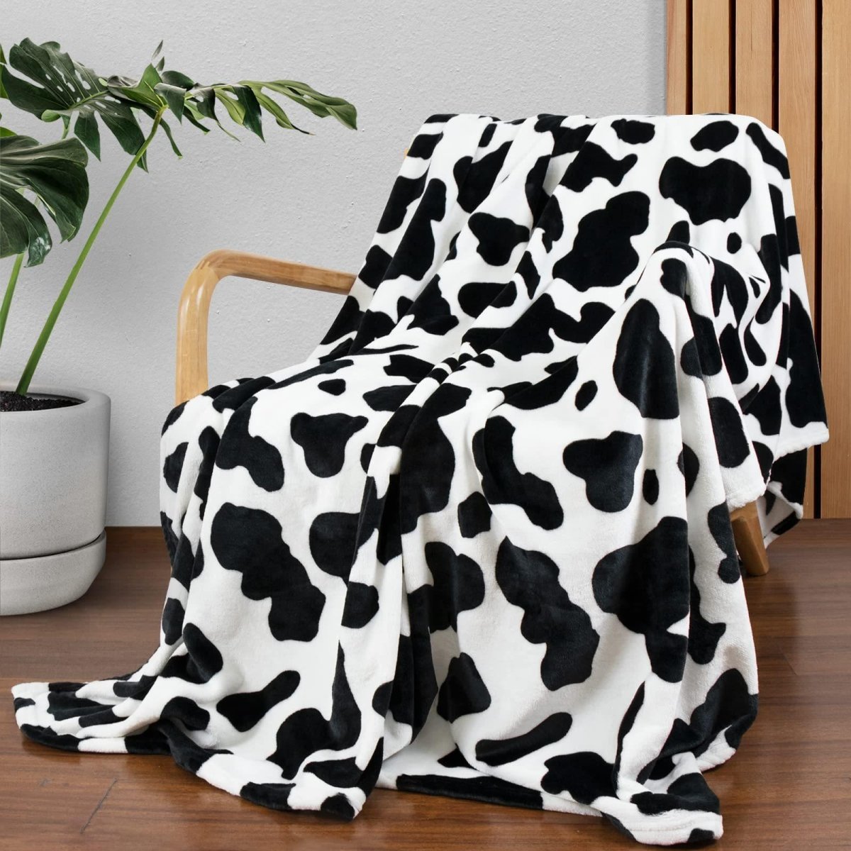Cow Print Blanket Flannel Blanket - AmiraMart