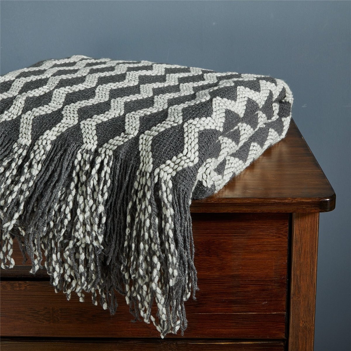 Fashion Knitted Solid Color Sofa Tassel Blanket - AmiraMart