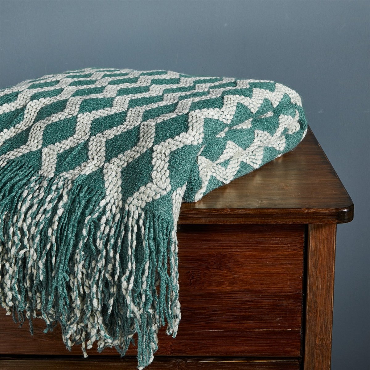 Fashion Knitted Solid Color Sofa Tassel Blanket - AmiraMart