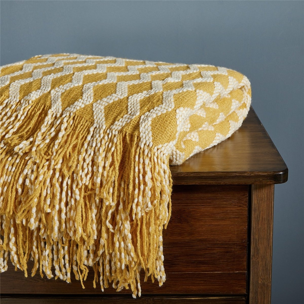 Fashion Knitted Solid Color Sofa Tassel Blanket - AmiraMart