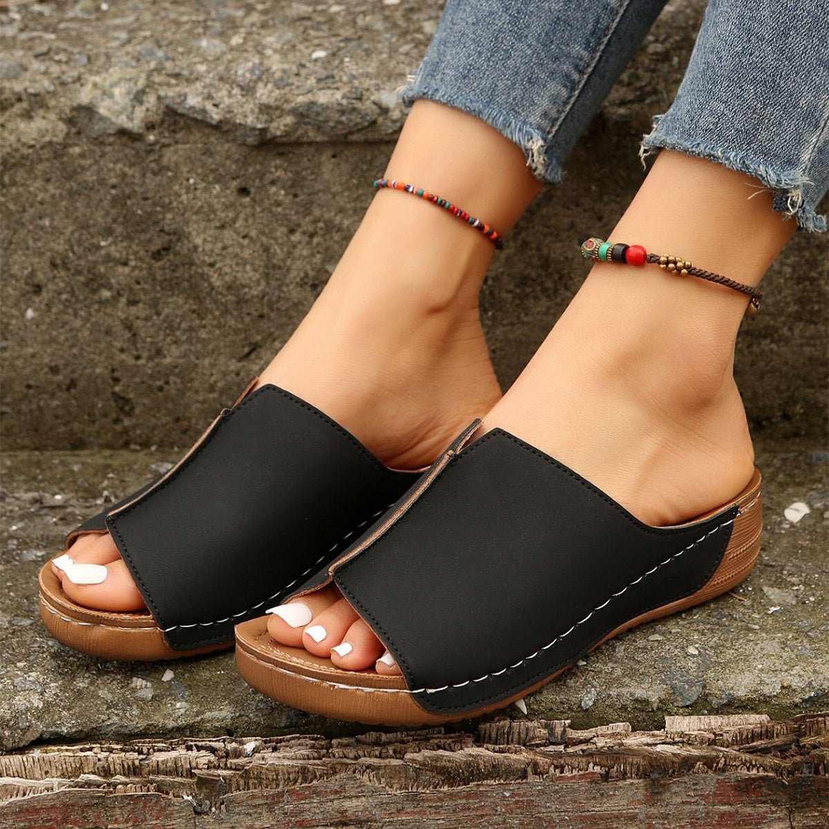 Fashion Solid Wedge Sandals - AmiraMart