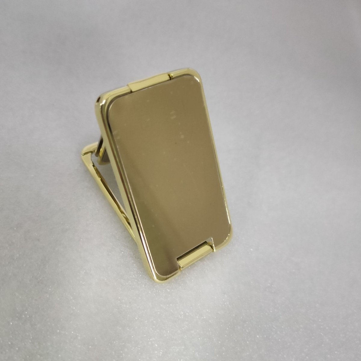 Foldable Phone Holder – Magnetic & Retractable Stand - AmiraMart
