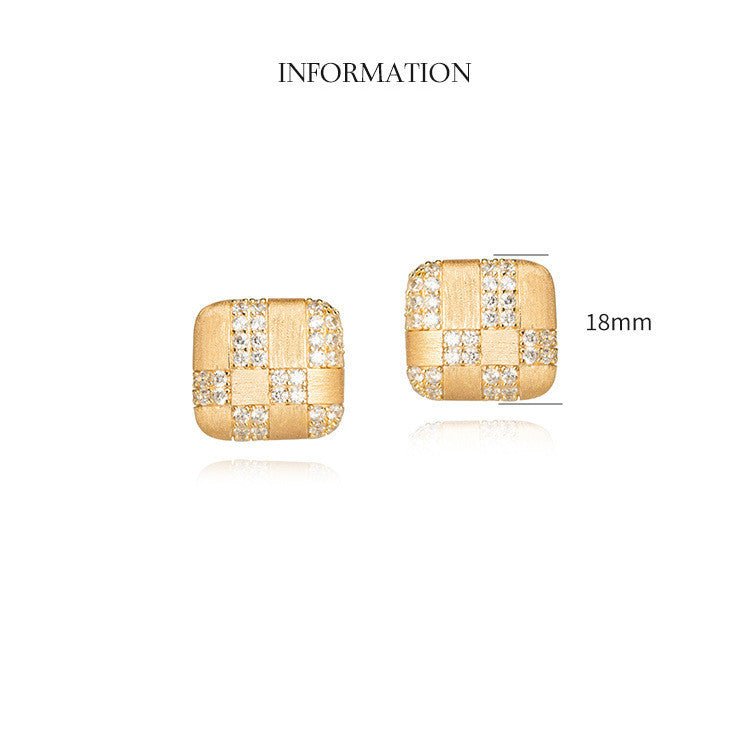 Geometric Diamond - embedded Square Ear Clip - AmiraMart