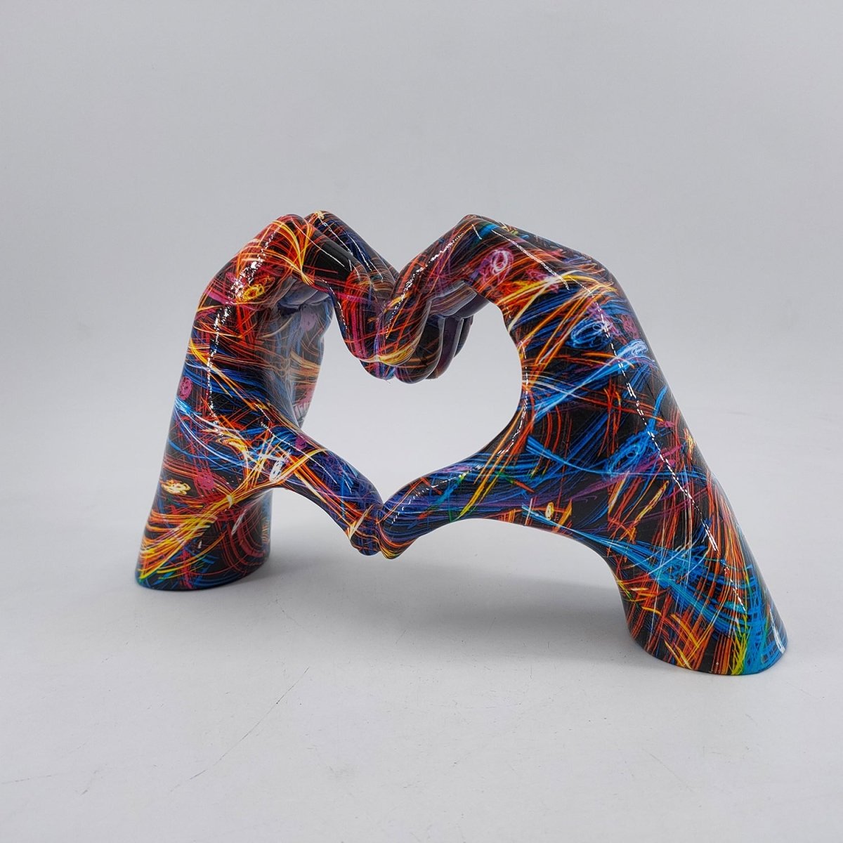 Graffiti Love Gesture Ornaments - AmiraMart