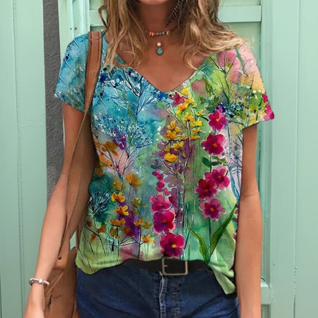 Graphic print V - neck short - sleeved T-shirt - AmiraMart