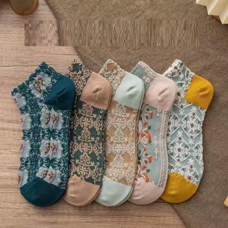 Harajuku Retro Embroidery Spring Kawaii Cute Socks - AmiraMart