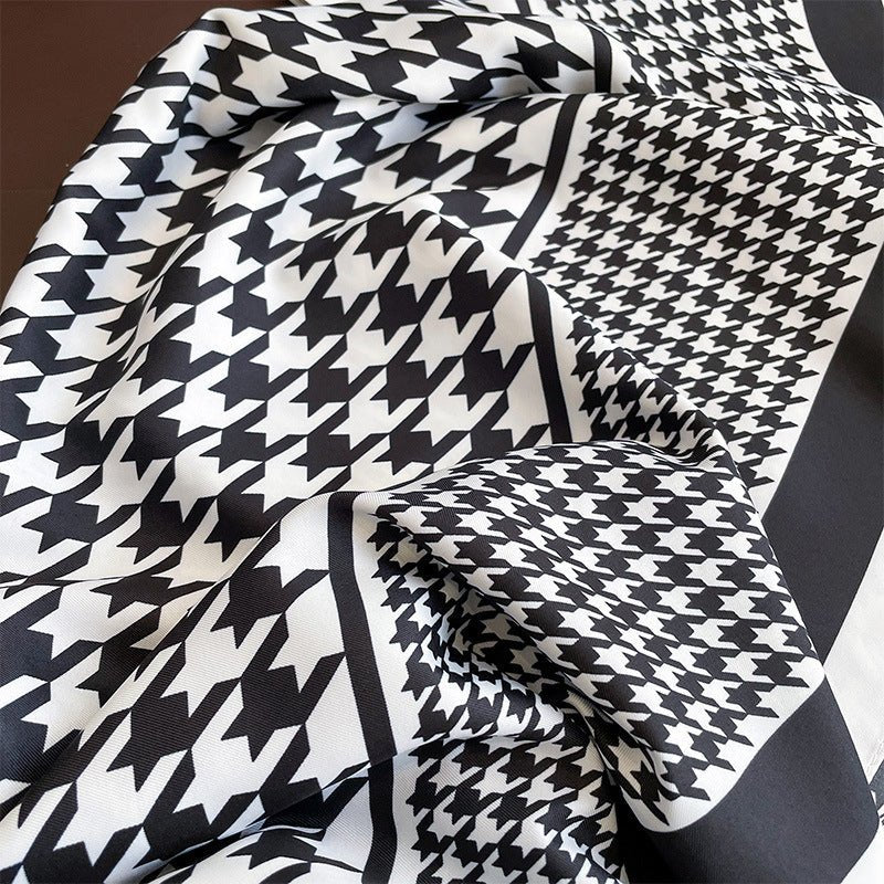 Classic Plaid Scarf - AmiraMart