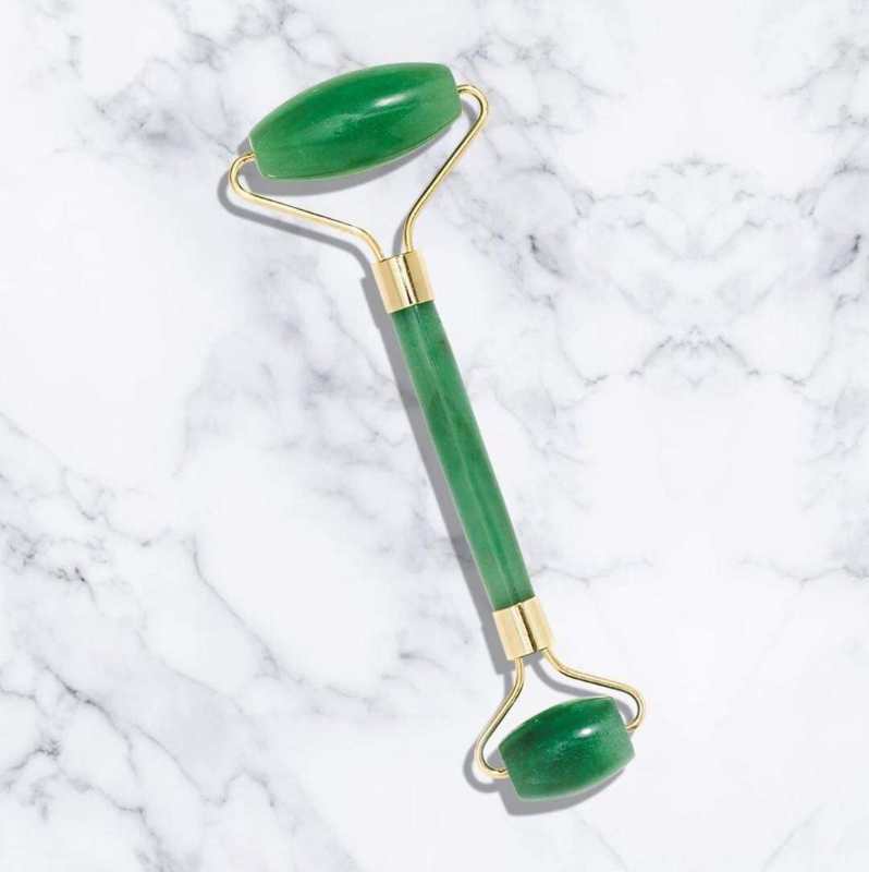 Jade Roll Massager Relieves Facial Tension - AmiraMart
