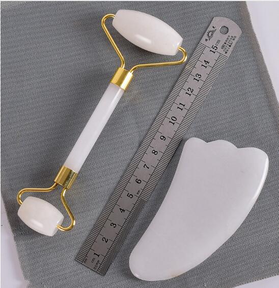 Jade Roll Massager Relieves Facial Tension - AmiraMart