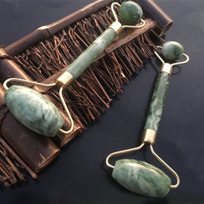Jade Roll Massager Relieves Facial Tension - AmiraMart