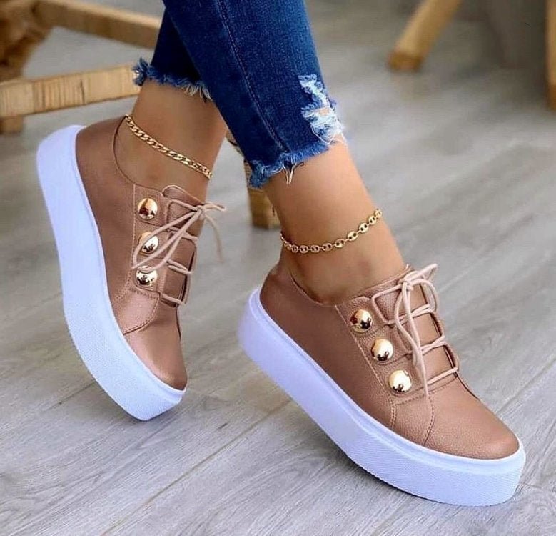 Women Rivet Casual Shoes - AmiraMart