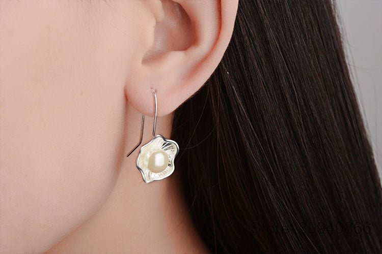 Ladies Silver Pearl Lotus Earrings - AmiraMart