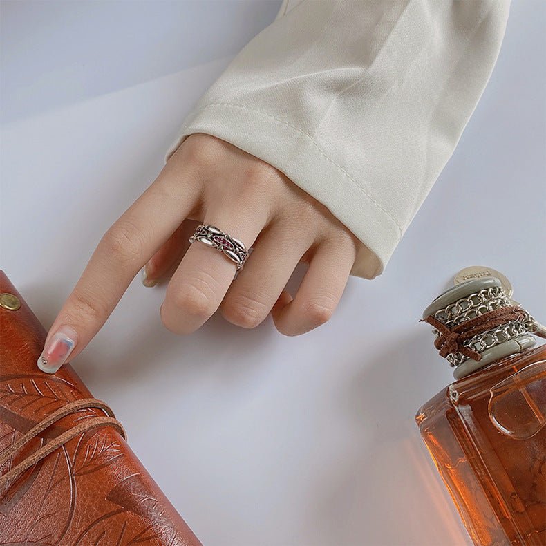 Light And Extravagant, Small Group Design, Exquisite Sterling Silver Ring, Female - AmiraMart