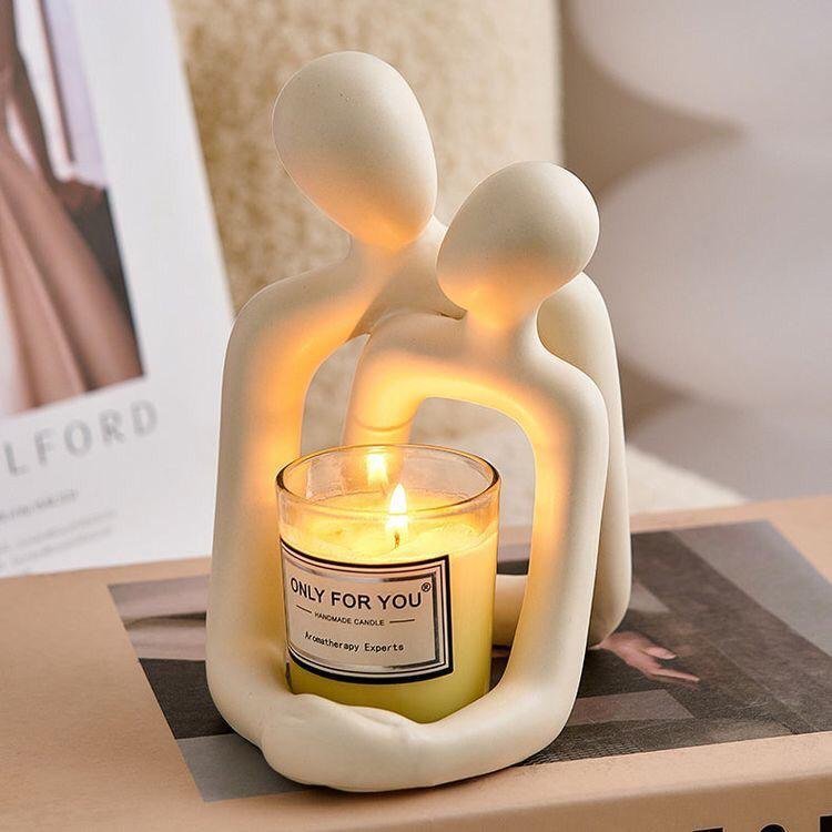 Loving Couple Resin Statue - AmiraMart