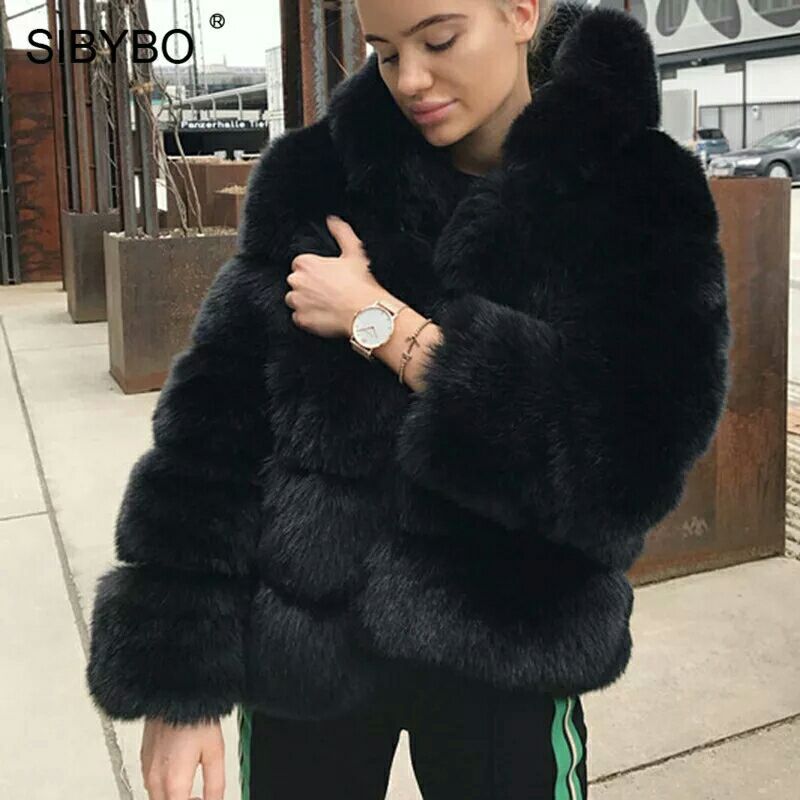 Minimalist Hooded Patchwork Fur Grass Jacket - AmiraMart