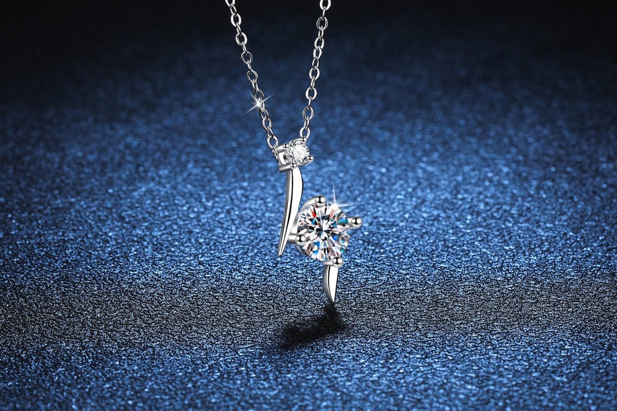 Moissanite Clavicle Chain - AmiraMart