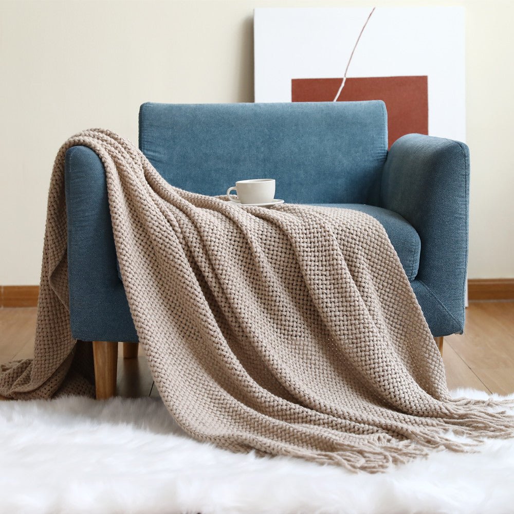 Office Sofa Nap Knitting Blanket - AmiraMart