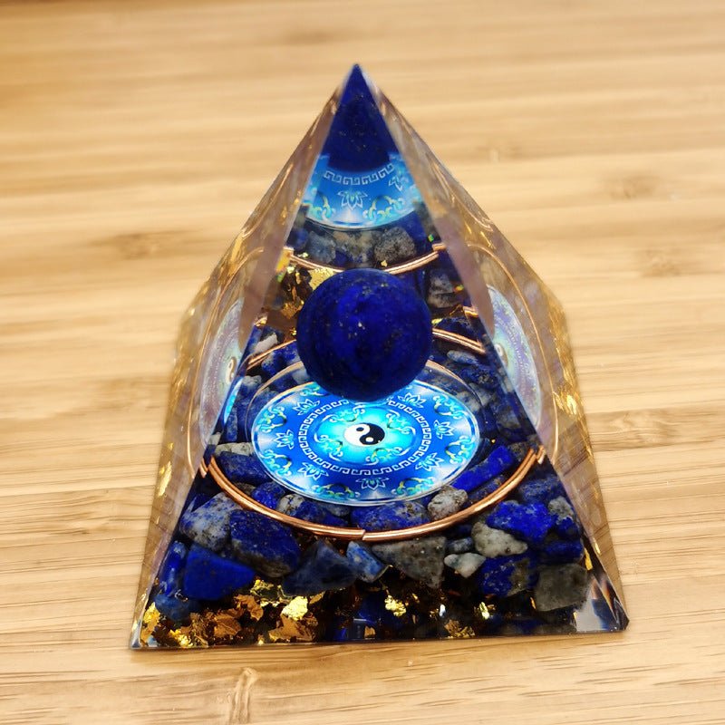 Resin Gossip Figure Pyramid Ornament - AmiraMart