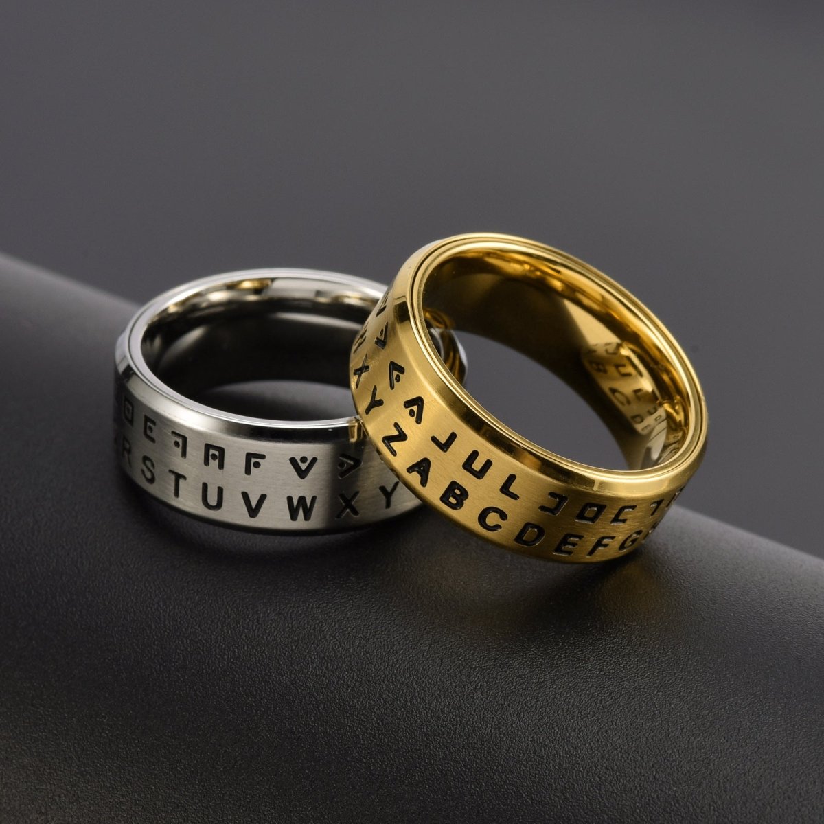 Rotating Letter Men's Gold Ring | Domineering Trend - AmiraMart