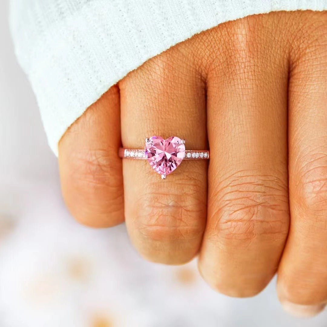 Loving Heart In Sterling Silver Ring - AmiraMart