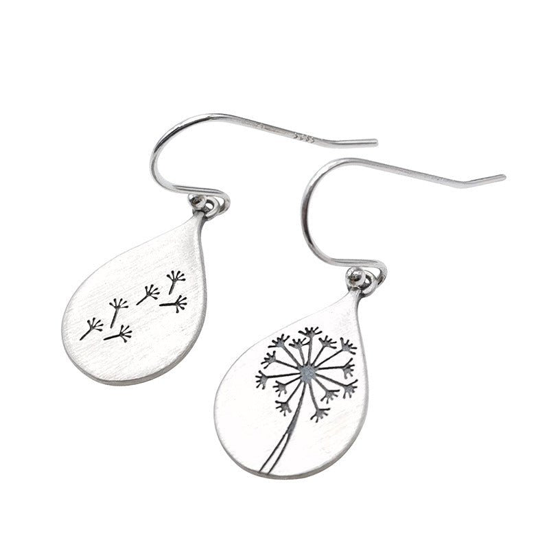 Retro Women's Literary Simple Earrings - AmiraMart