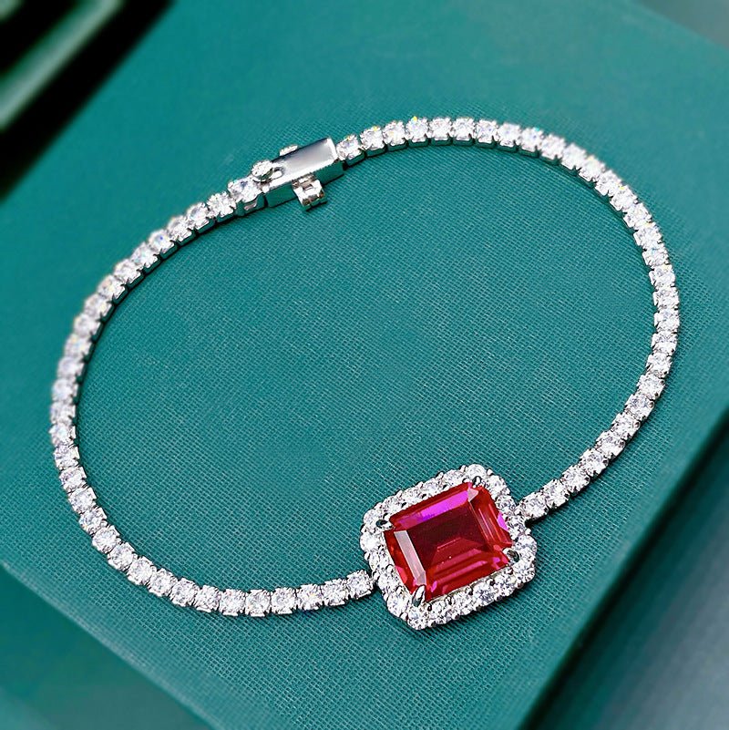 ynthetic 810 Emerald Bracelet - AmiraMart