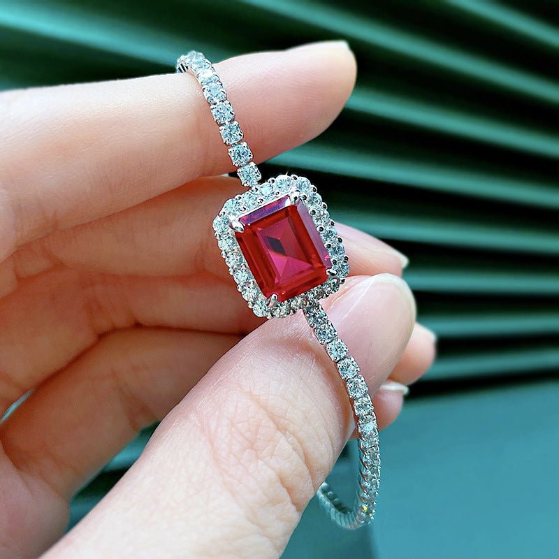 ynthetic 810 Emerald Bracelet - AmiraMart