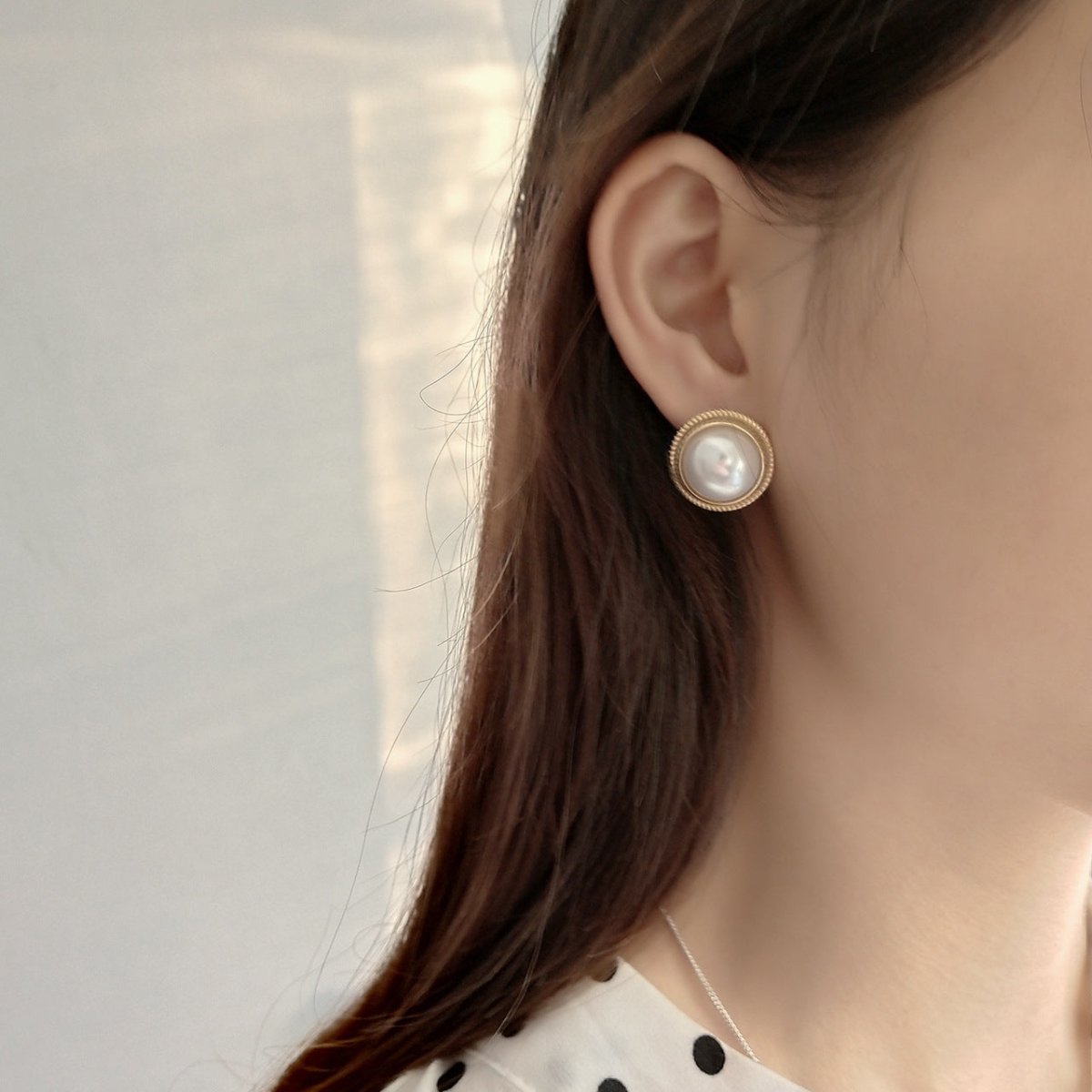 Shell Pearls INS Ear Studs Earrings - AmiraMart