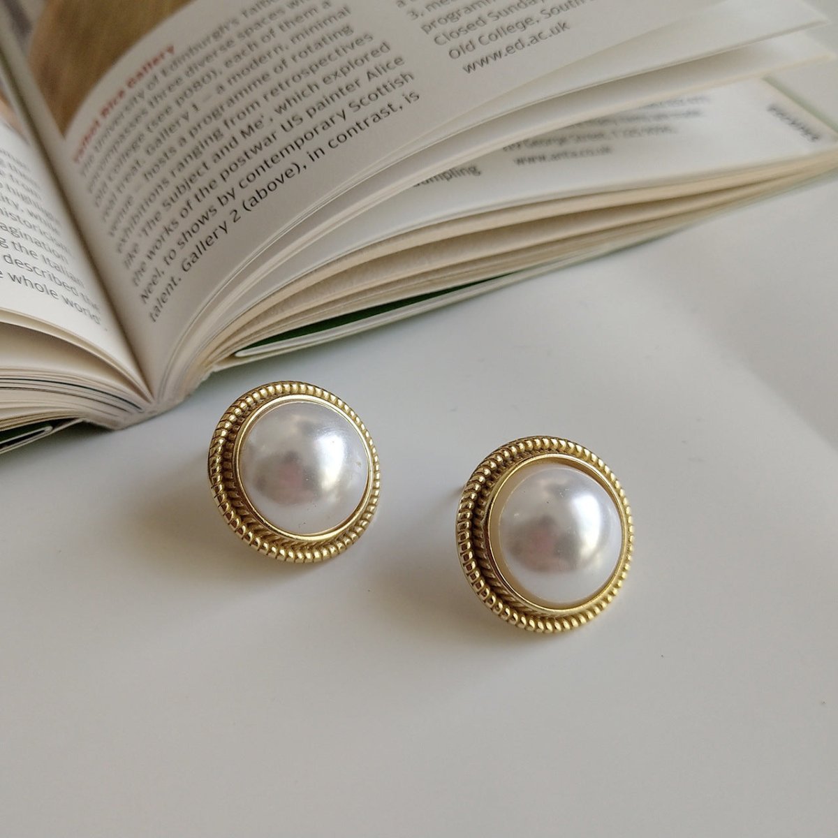 Shell Pearls INS Ear Studs Earrings - AmiraMart