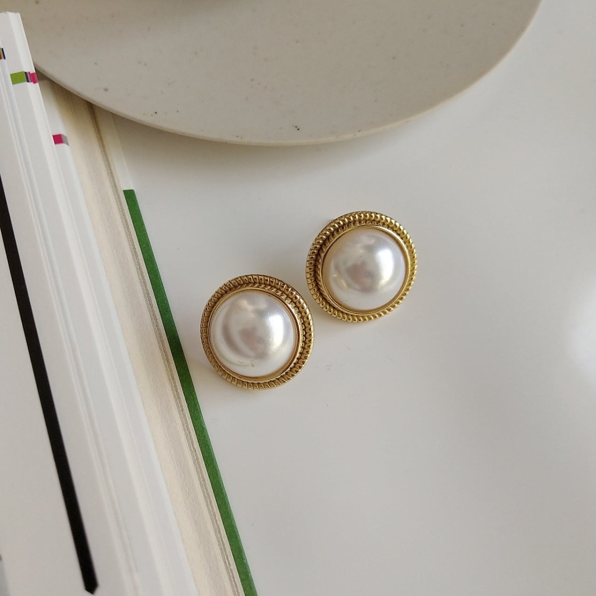 Shell Pearls INS Ear Studs Earrings - AmiraMart