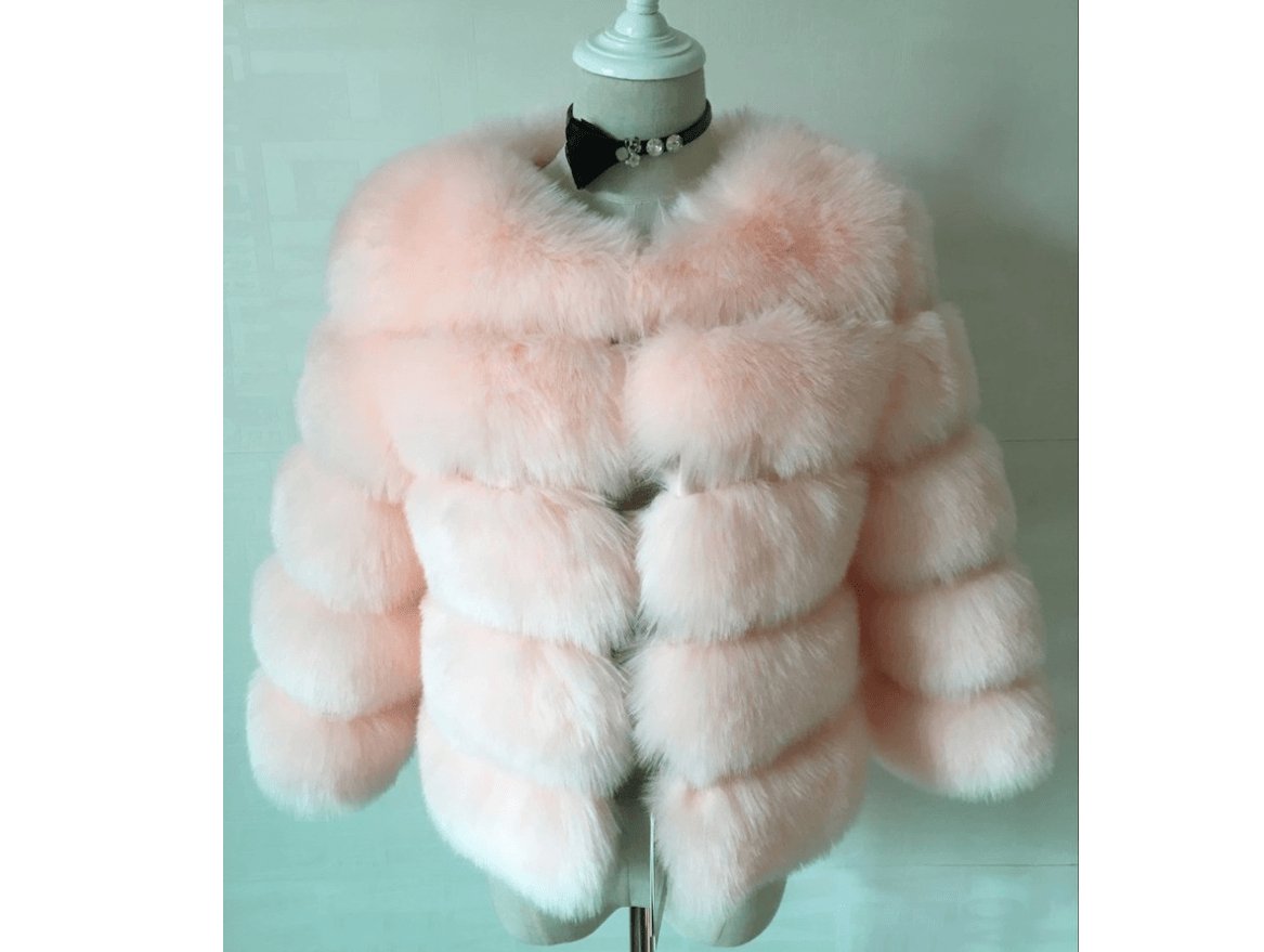 Short faux fur coat female - AmiraMart