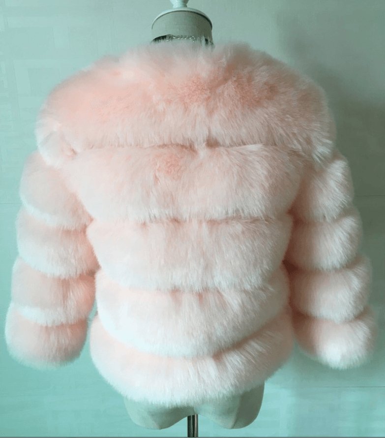 Short faux fur coat female - AmiraMart