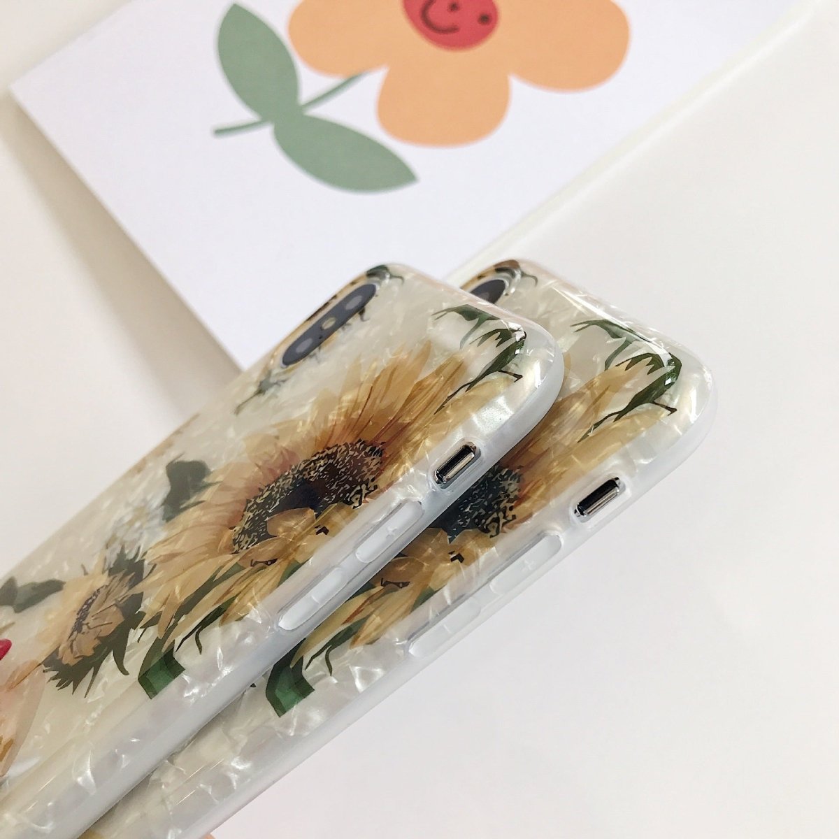 Sunflower Shell Pattern Soft Phone Case - AmiraMart