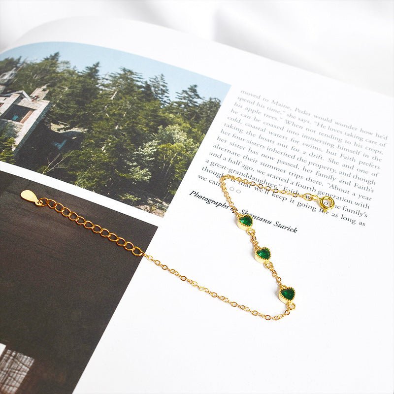 Three Lovely Emerald Gemstone Bracelet - AmiraMart