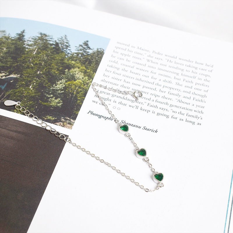 Three Lovely Emerald Gemstone Bracelet - AmiraMart
