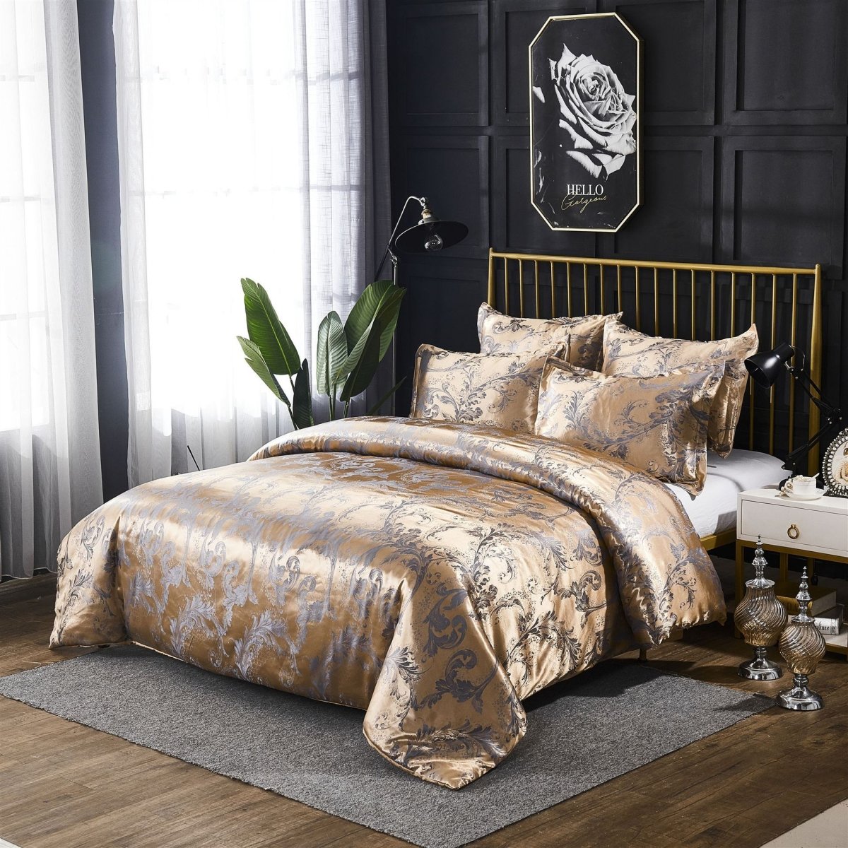 Three - piece bedding set - AmiraMart