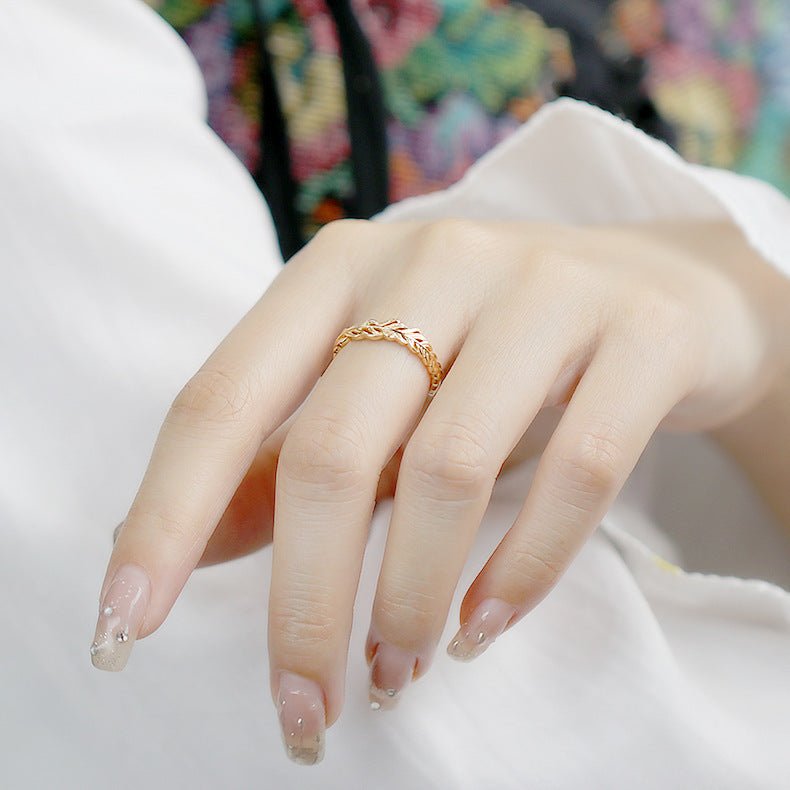 Women's Gold Leaf Hollow Ring - AmiraMart