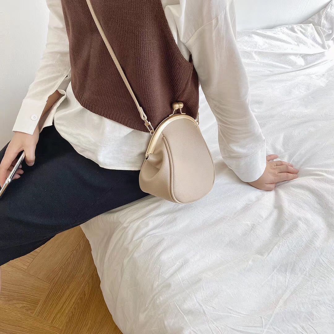 Women's Simple One - Shoulder Messenger Bag - AmiraMart