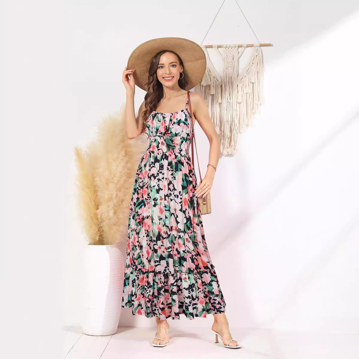 Women's Sleeveless Spaghetti Strap Pleated Dress - AmiraMart