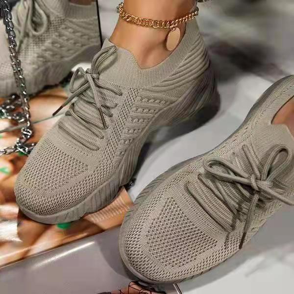Women’s Thick Sole Sneakers - AmiraMart
