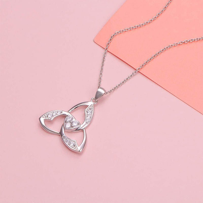 Women's Triangle Silver Accessories Clavicle Chain - AmiraMart
