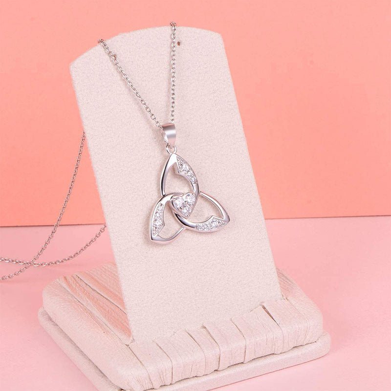 Women's Triangle Silver Accessories Clavicle Chain - AmiraMart