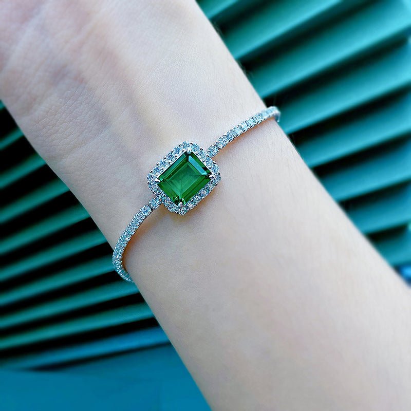 ynthetic 810 Emerald Bracelet - AmiraMart
